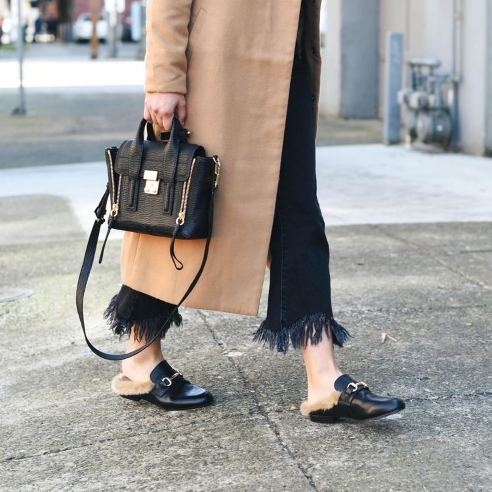 Steve Madden black leather mules